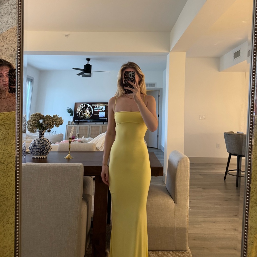 Elegant Yellow Maxi Dress